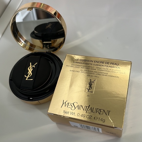 YSL cushion foundation - Picture 6 of 8